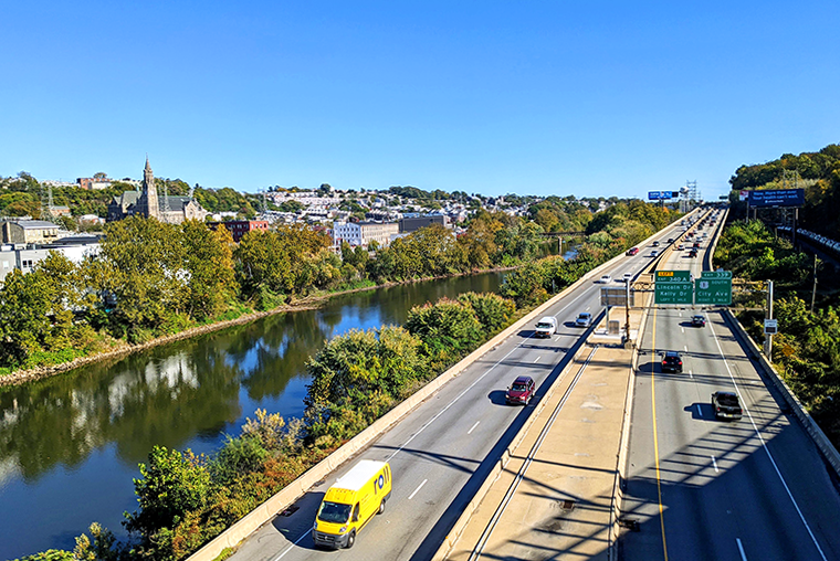 View of I-76 from the Manayunk Bridge Trail